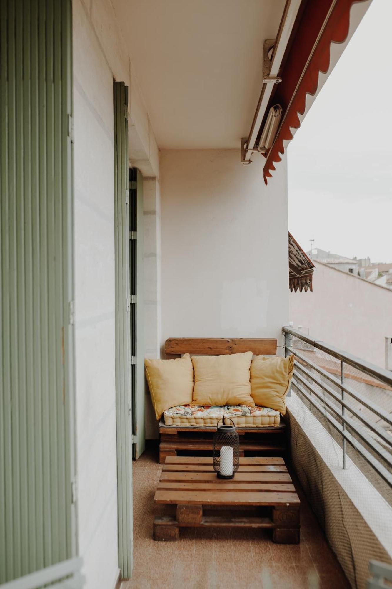 Superbe Appartement Renove - Salon De Provence Exterior foto