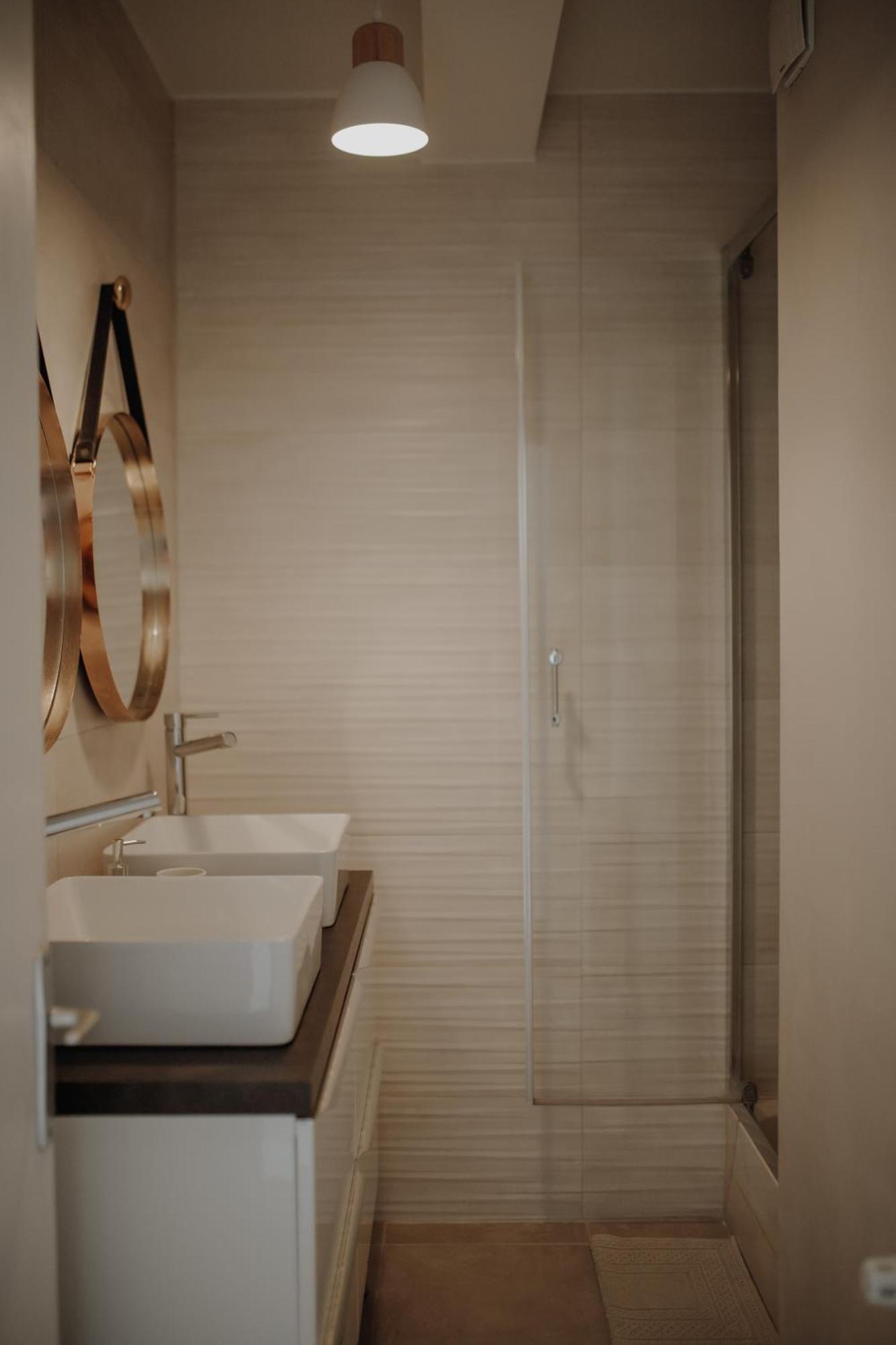 Superbe Appartement Renove - Salon De Provence Exterior foto