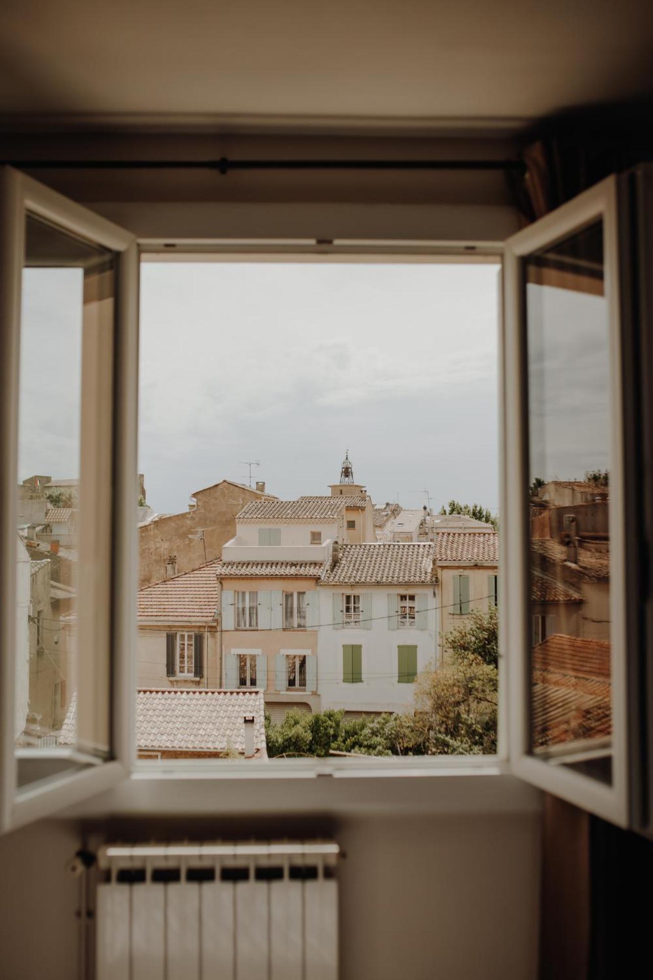 Superbe Appartement Renove - Salon De Provence Exterior foto